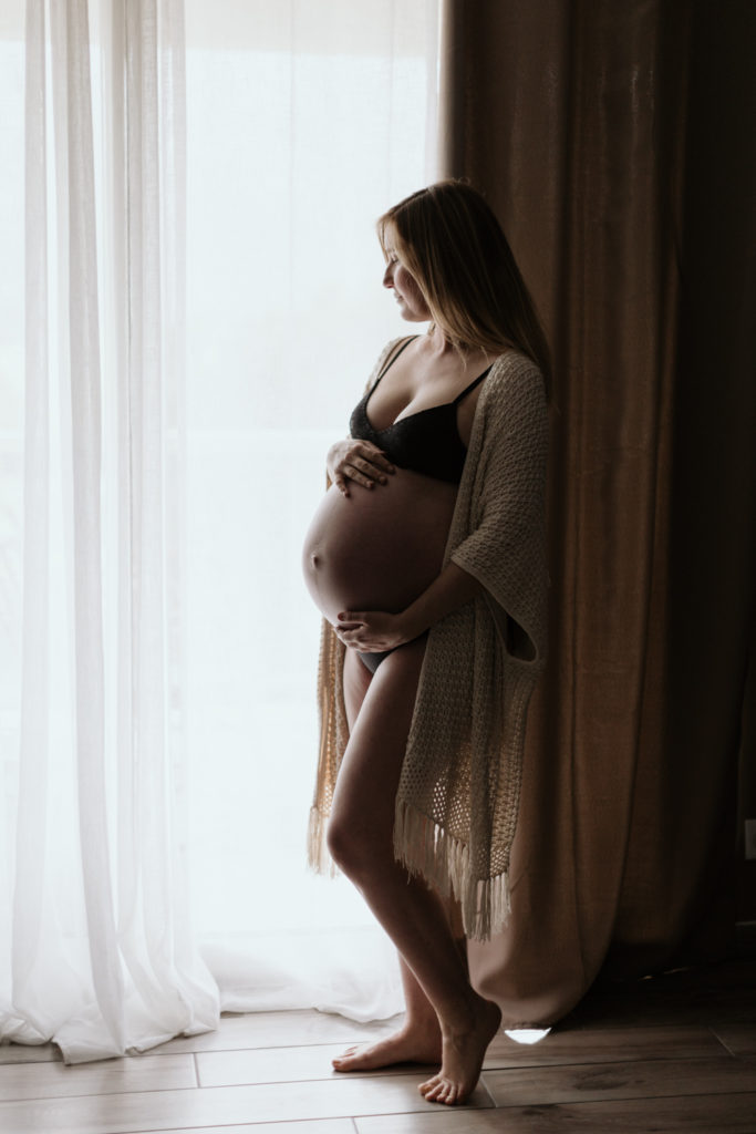 shooting grossesse plage corse