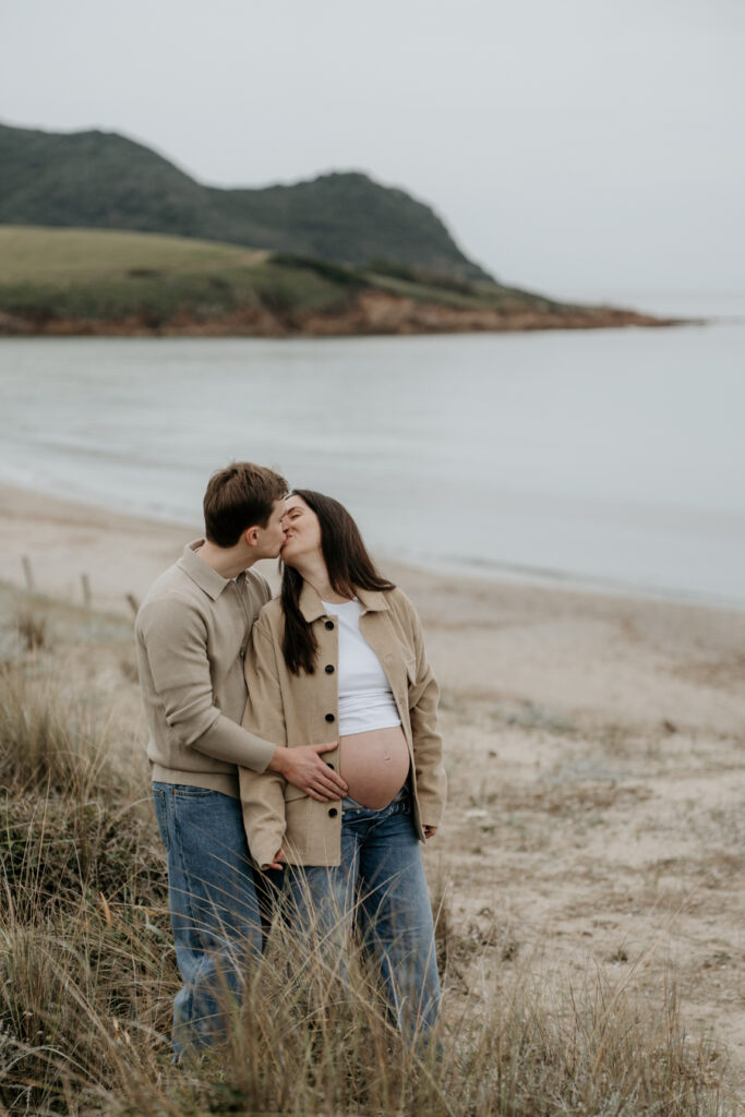 shooting grossesse plage ajaccio