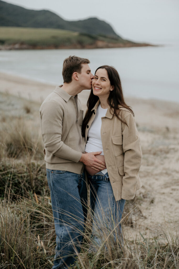 shooting grossesse plage ajaccio