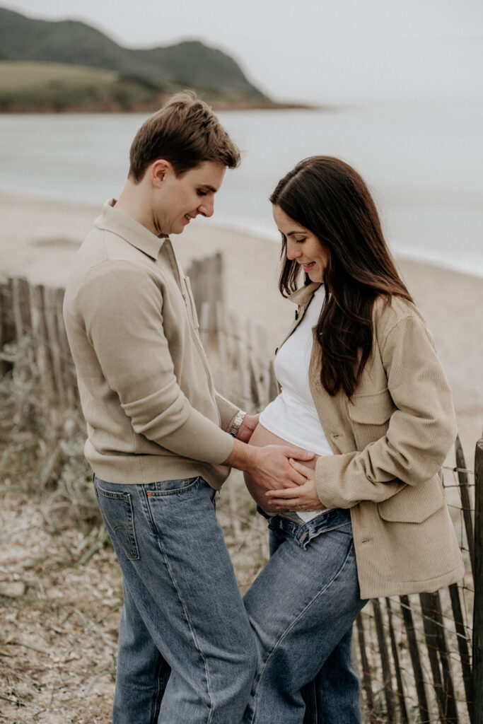 shooting grossesse plage ajaccio