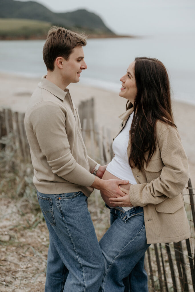shooting grossesse plage ajaccio