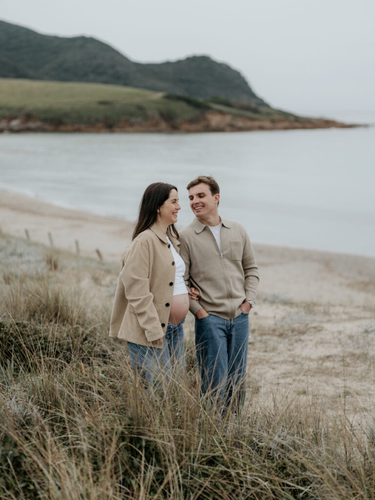 shooting grossesse plage ajaccio