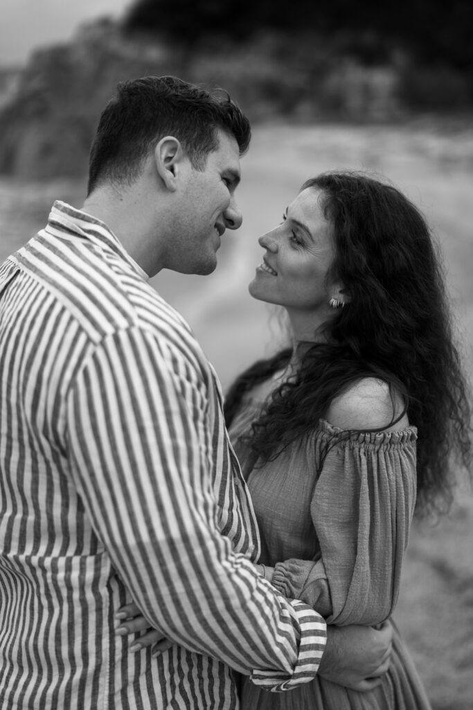 shooting grossesse plage ajaccio coucher soleil