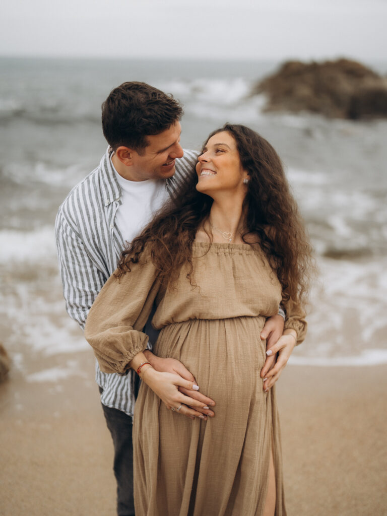 shooting grossesse plage ajaccio coucher soleil