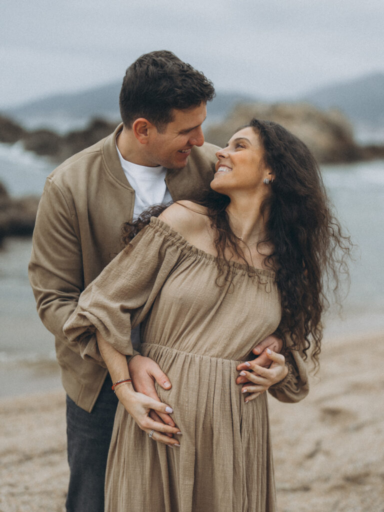 shooting grossesse plage ajaccio coucher soleil